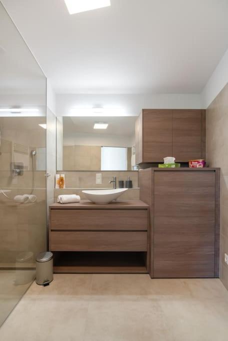 Gruene Und Zentrale Ruhelage Im Neubau Mit Balkon
