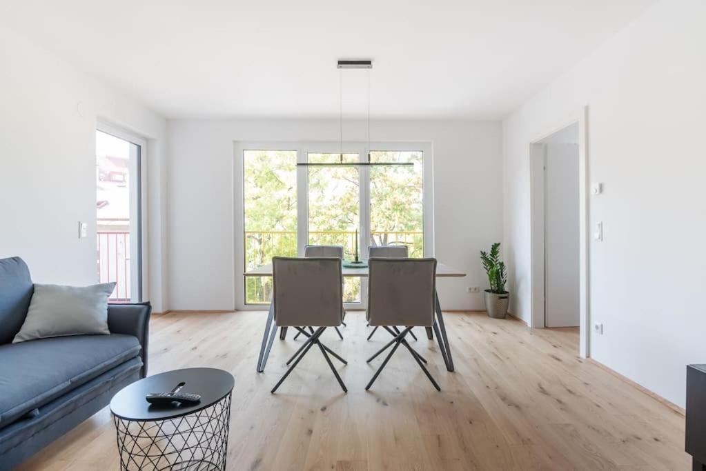 Apartment Gruene Und Zentrale Ruhelage Im Neubau Mit Balkon *